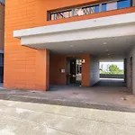 Lovelystay - Trendy 1Bdr Apartment W/ River View